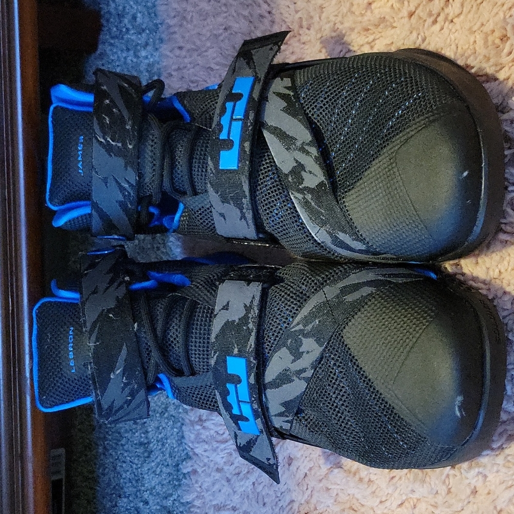 Nike LeBron Soldier 9 Size 14